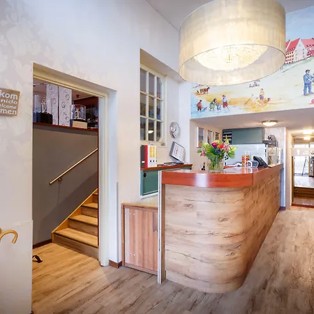 Two Brothers Astoria 3*