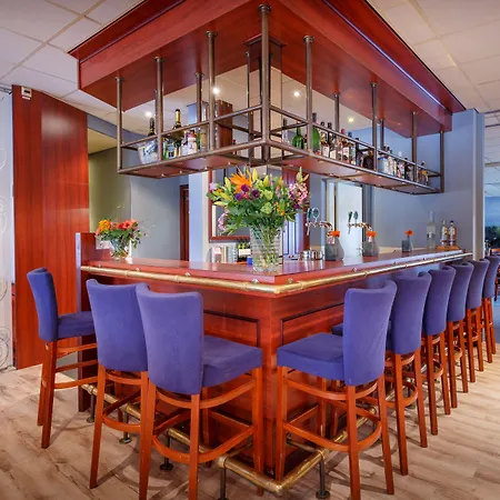 Two Brothers Astoria