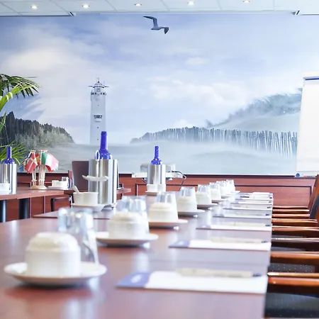 Two Brothers Astoria Hotel 3*