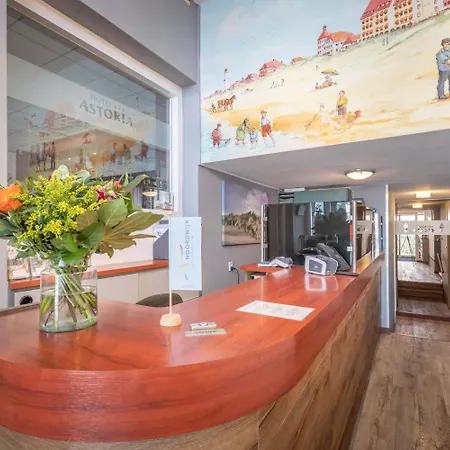 Two Brothers Astoria 3* Noordwijk