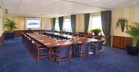 호텔 Two Brothers Astoria