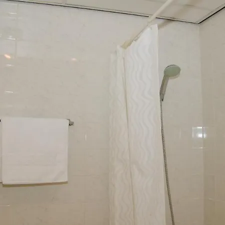 Two Brothers Astoria 3* Noordwijk