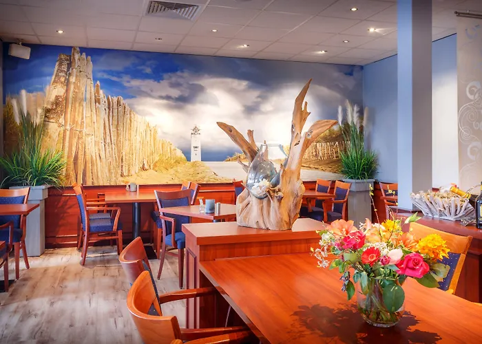 Two Brothers Astoria 3* Noordwijk