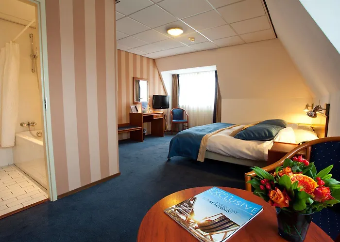 Two Brothers Astoria Hotell Noordwijk