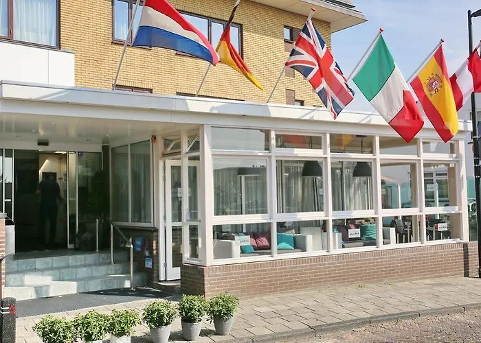 Two Brothers Astoria 3*